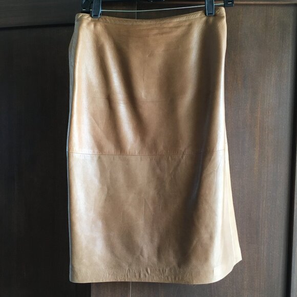 'S MAX MARA Italian Leather Pencil Skirt  Color Cognac  Size 6 - Picture 4 of 8